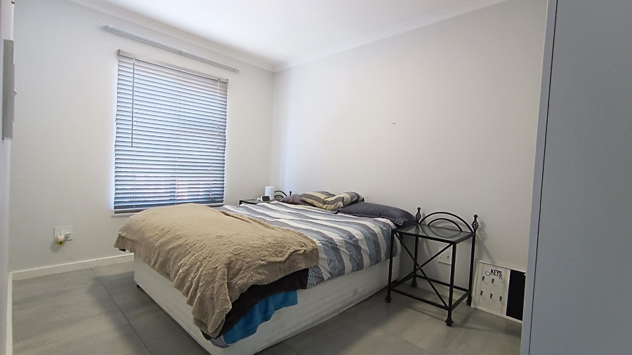 2 Bedroom Property for Sale in Burgundy Estate Western Cape